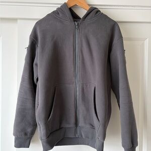 Grey Comfrt Small Travel Essentials Zip Up Hoodie.